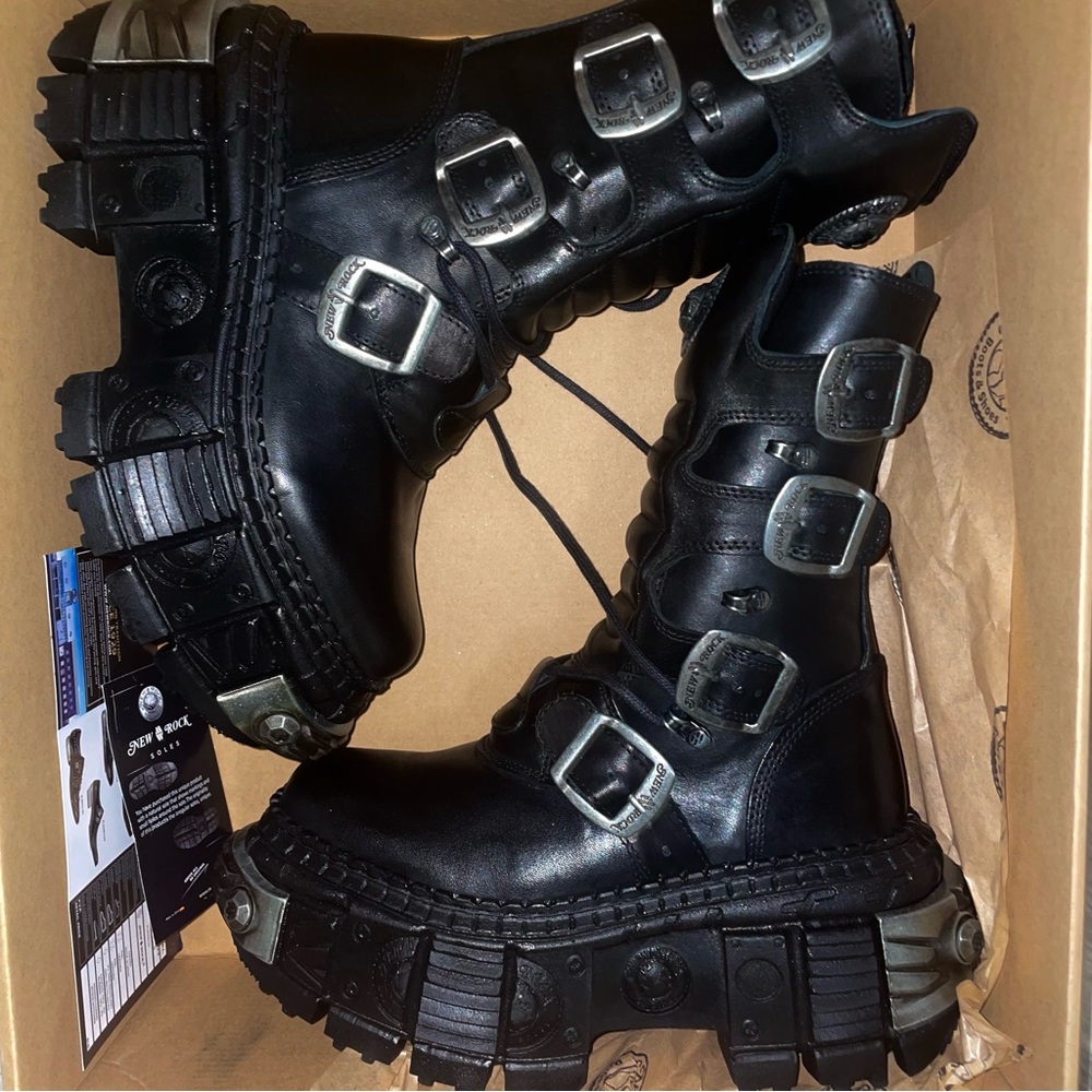 New Rock M-Wall 1473-S3; size 38